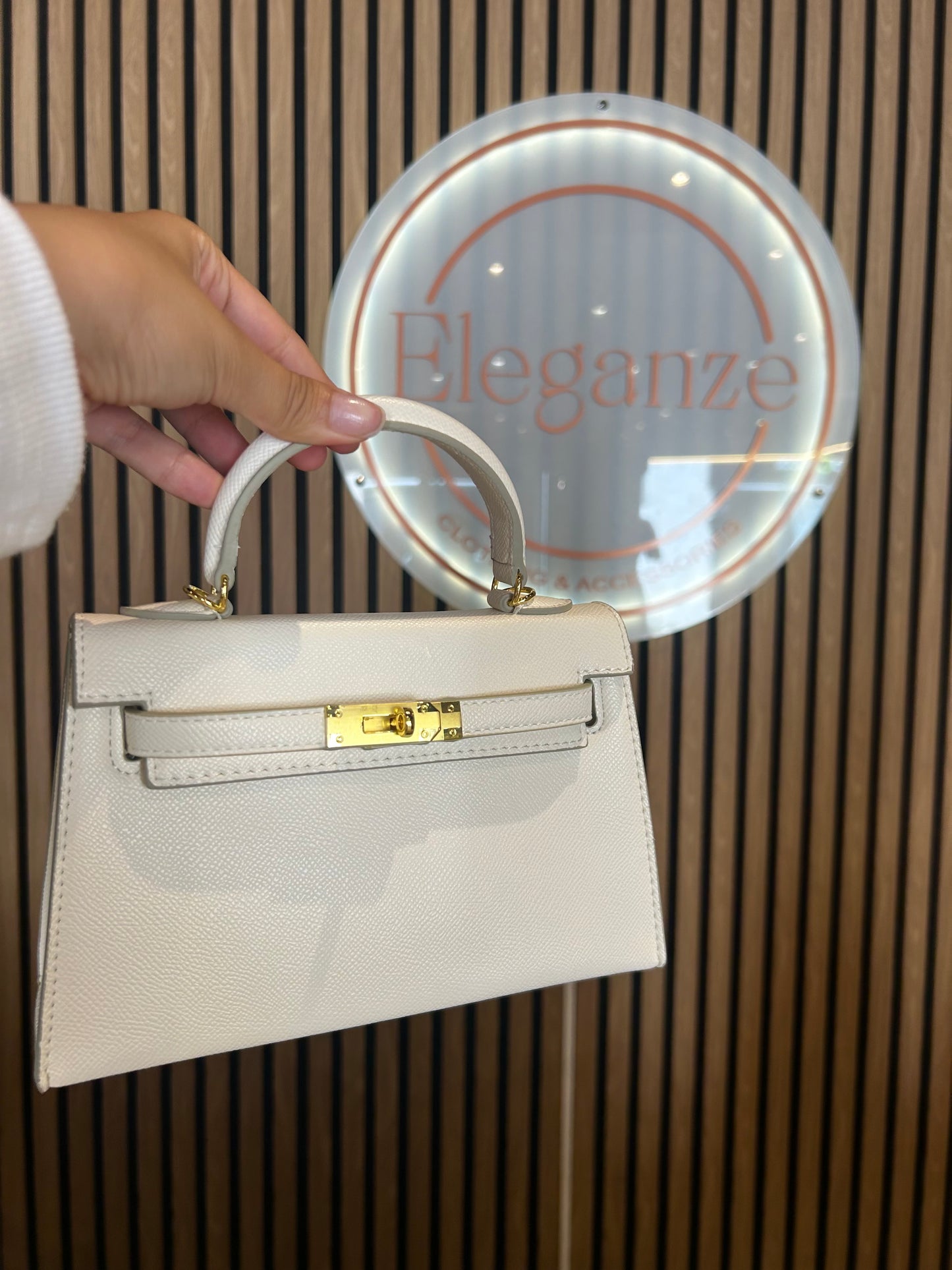 SAC INSPI KELLY FERMOIR DORÉ