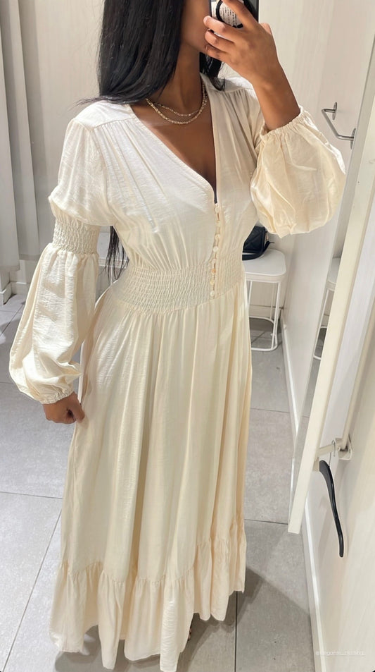 ROBE LONGUE À VOLANT